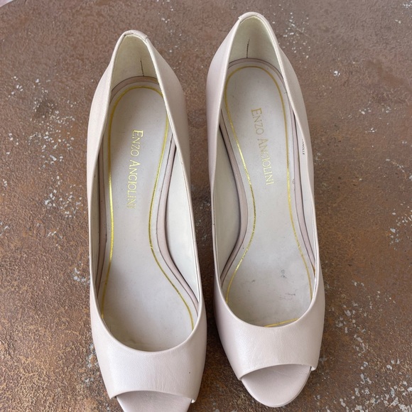 Enzo angiolini leather cream heels sz 7.5 - Picture 2 of 7